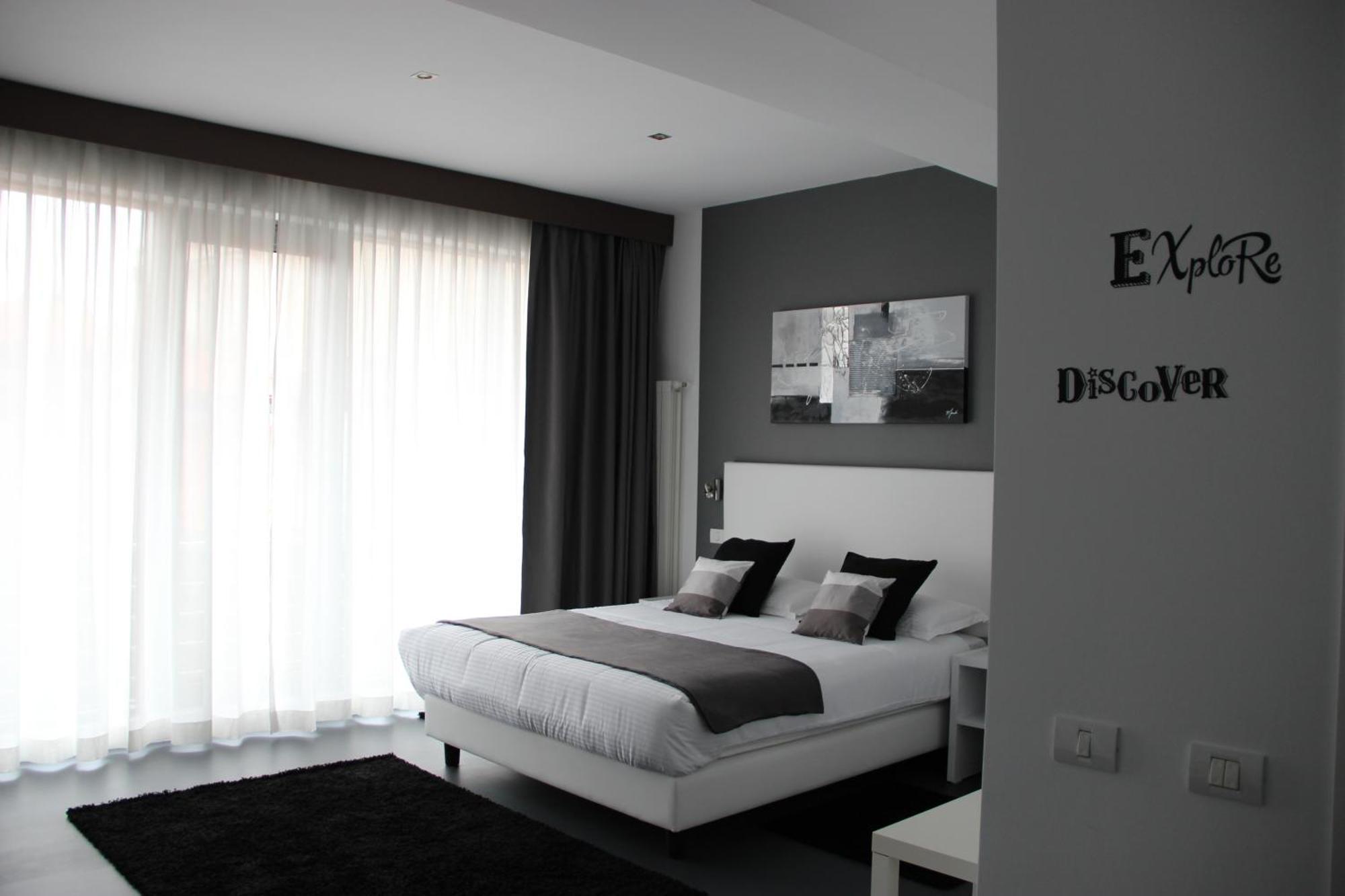 Living Aparthotel Bucarest Camera foto